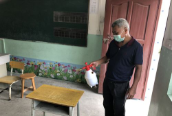 化州市宝圩镇陈垌小学阅读区