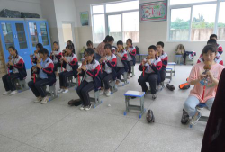 泸县青龙初级中学阅读区