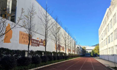大理经济开发区育才中学阅读区