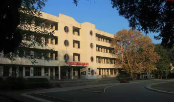 双溪中学阅读区