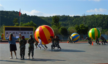 德阳市旌阳区通江学校阅读区