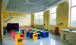 宁波市鄞州区东裕小学阅读区