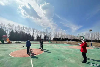 饶河县大通河学校阅读区