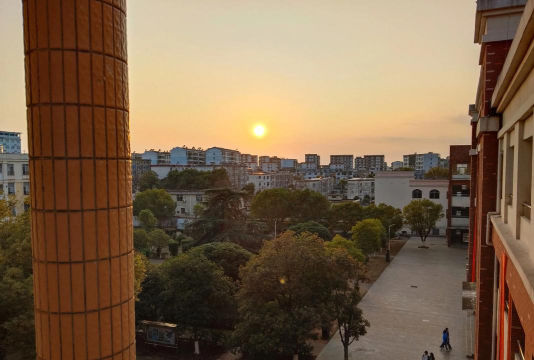 德阳市中江县清河乡初级中学校阅读区
