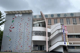 杭州市平安里小学阅读区