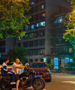 台中市立大华国中阅读区