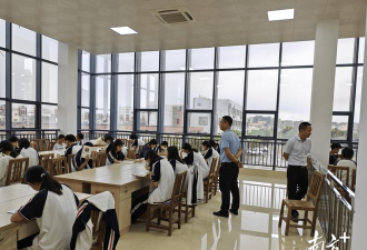 海丰县公平镇第二小学阅读区
