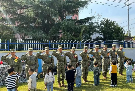 程兵臻幼儿园阅读区