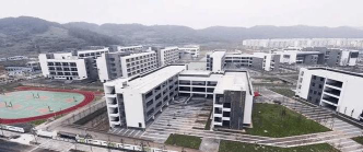 四川省三台县北坝初级中学校阅读区