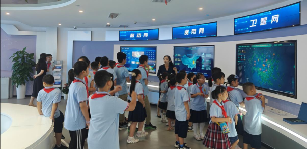 合肥市大通路小学阅读区