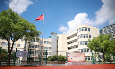 木克桥小学阅读区