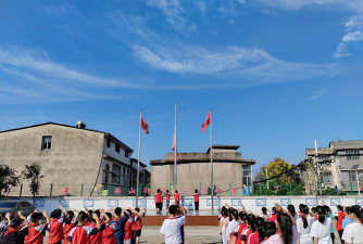 合肥市周坎小学阅读区