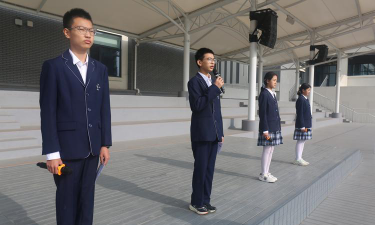 新北市立凤鸣国中阅读区