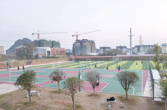 弘文学校阅读区