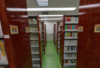 塘外中学阅读区