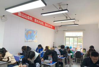 石河子市文政艺术培训学校有限公司阅读区