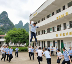 信宜市白石镇白鸡小学(干河分校)阅读区