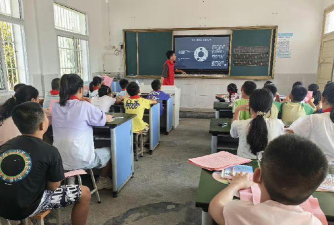 富阳市新登镇湘溪辅小阅读区