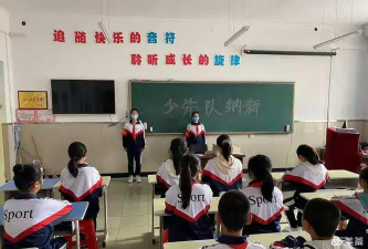 前哨农场学校阅读区