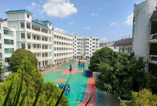 袁家坝中学阅读区