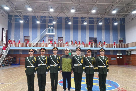 勃利镇中学阅读区
