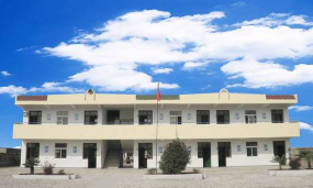 长丰县小岗小学阅读区