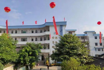 陆丰市碣石镇碣石小学阅读区