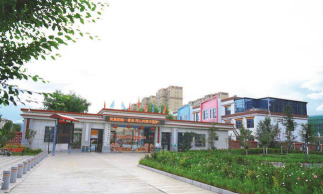拉萨市西部英才学校阅读区