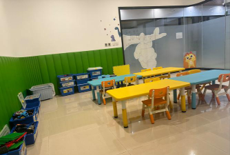 湘潭天天向上艺术培训学校有限公司阅读区