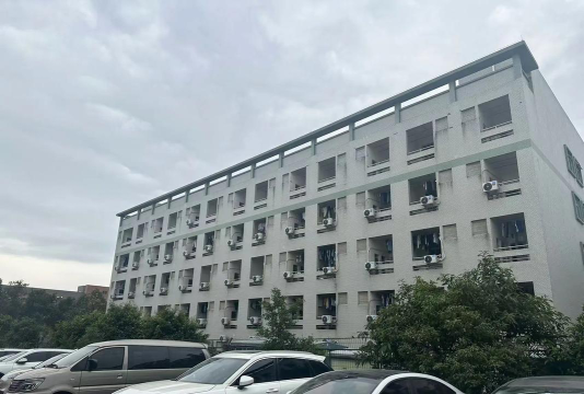 河源市小树林艺术有限公司阅读区