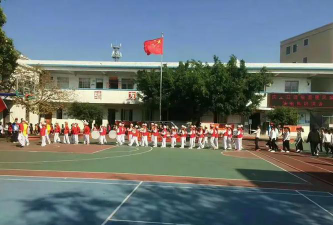 潭西镇中心小学阅读区