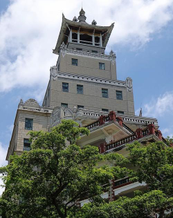 台北市立萤桥国中阅读区