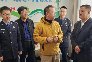 加格达奇区第四中学阅读区