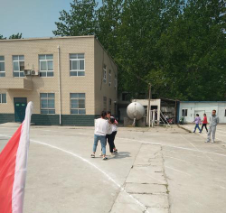郾城区黑龙潭乡第二初级中学阅读区