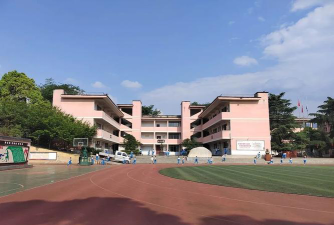 紫金县义容第二中心小学阅读区