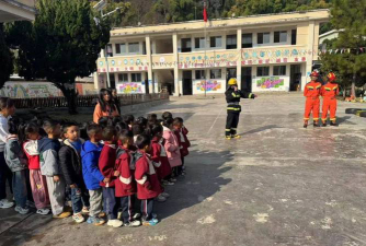 隆阳区汉庄镇汪官营小学阅读区