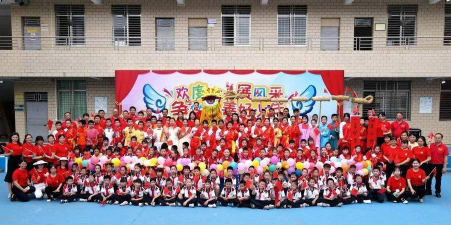 内莞镇中心小学阅读区