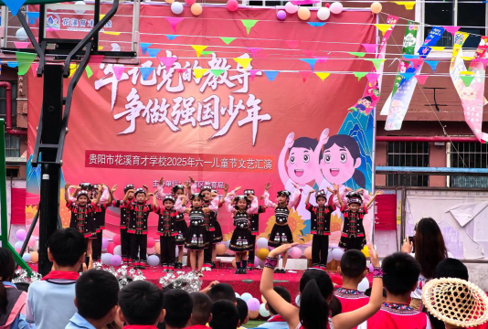 拉萨市育才学校阅读区