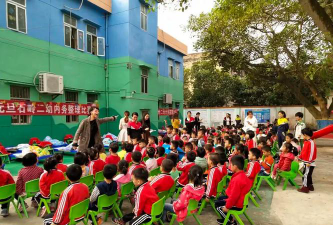 廉江市第二幼儿园阅读区