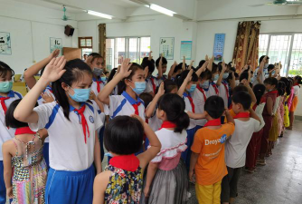 船塘镇黄沙中心小学阅读区