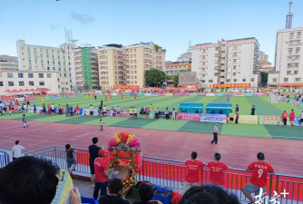 五华县长布镇第二小学阅读区
