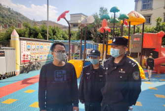 玉溪市洛河乡中心幼儿园阅读区