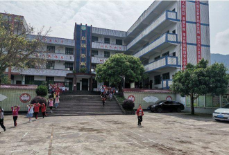 宜宾市南溪区天道培训学校有限公司叙州区分公司阅读区