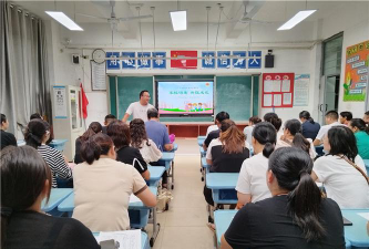 五华县河东镇实验小学阅读区