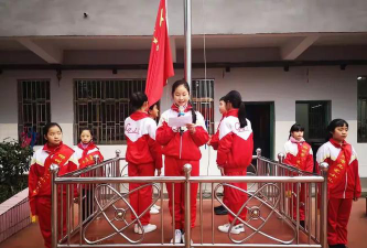 九新完小阅读区