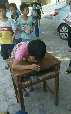 上洋镇中心小学阅读区