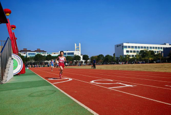 春城镇第四小学阅读区