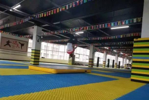万年县国之强武术培训中心有限公司阅读区