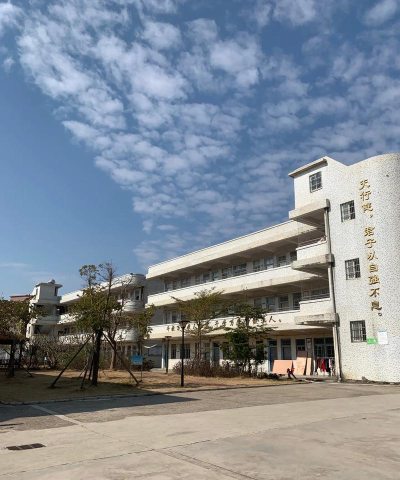 雁江区老君镇双河九年义务教育学校阅读区