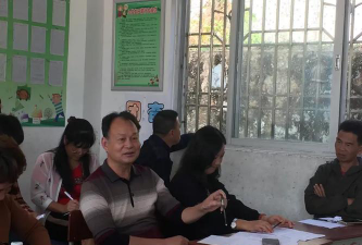 海丰县赤坑镇赤花小学阅读区